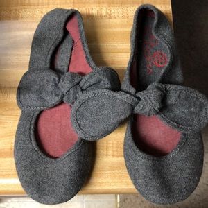 big Buddha Grey wool bow flats BRAND NEW